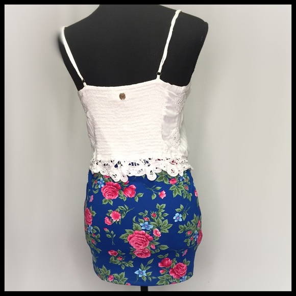 Codigo Floral Mini Skirt - Size Small - Picture 4 of 6